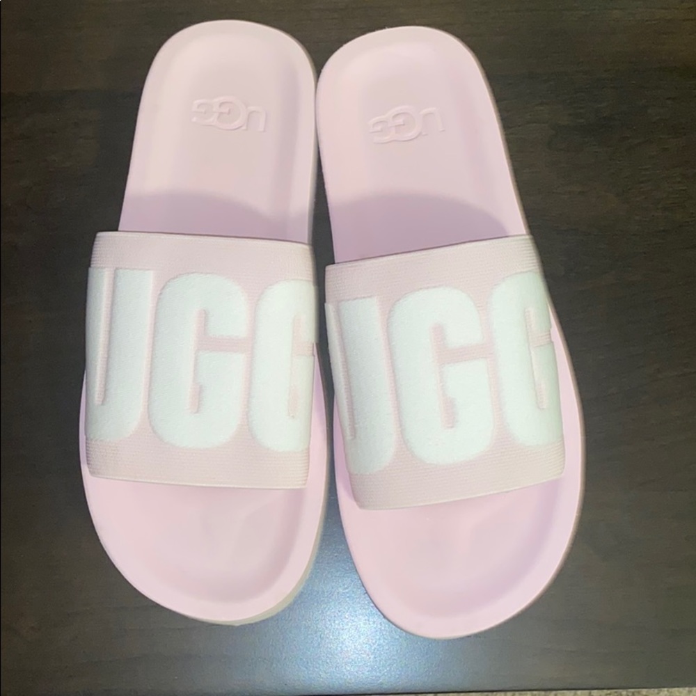 Women’s UGG Zuma Graphic Slide